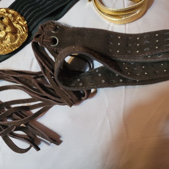 SET OF 4 BELTS: 2 GOLD, LEATHER FRINGE & LION BUCKLE- MUST SEE - Picture 4 of 9